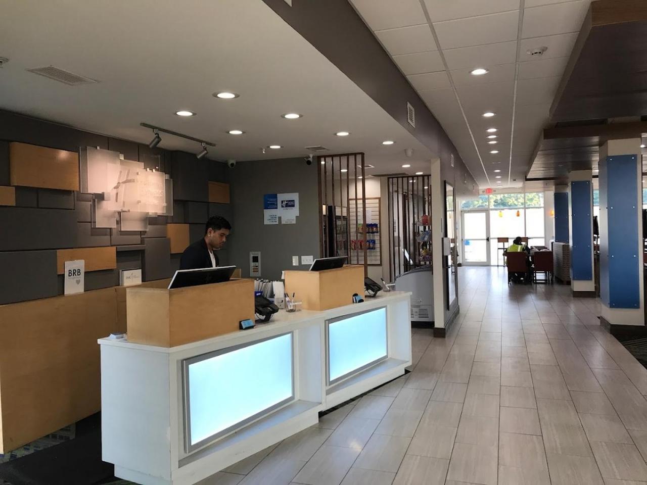 Holiday Inn Express & Suites - Bensenville - O'Hare By Ihg Kültér fotó